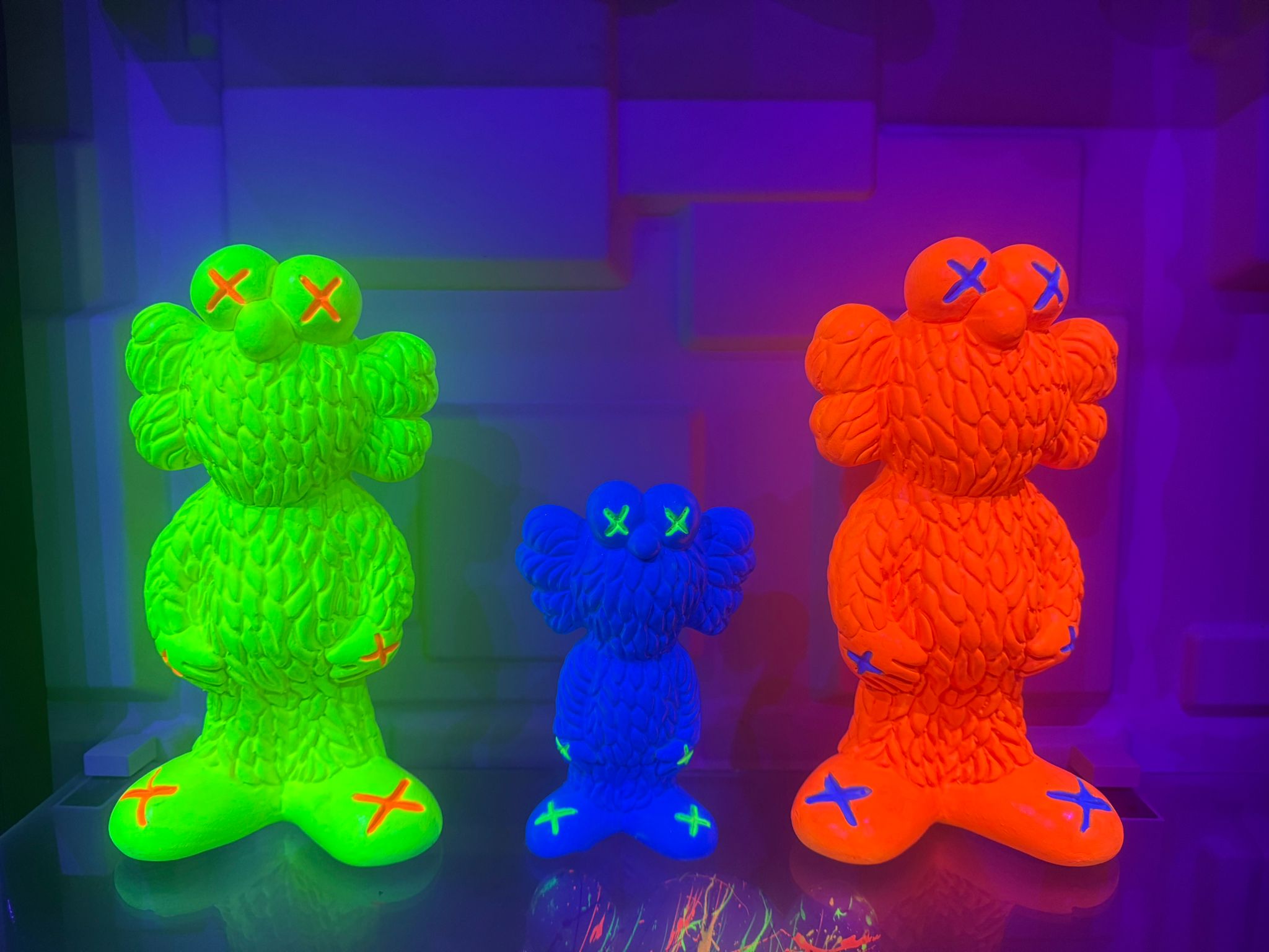 Neon Totem Trio – Blacklight Edition (11” + 7”+ 11")